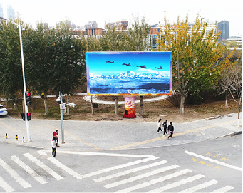 德江户外大屏广告投放要点。